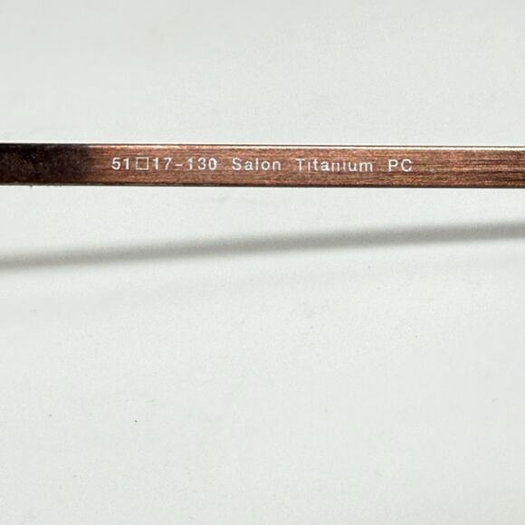 Vera‎ Wang Luxe Duchess Titanium Eyeglasses Handmade Half Rim 51-17-130 20944 - Picture 5 of 7